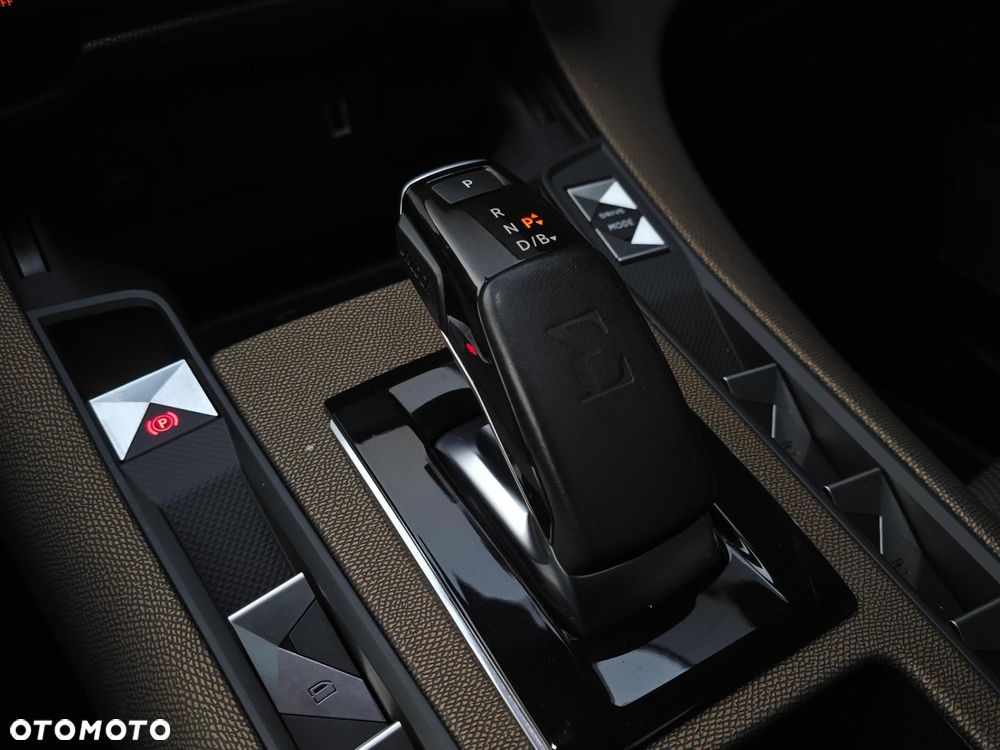 DS Automobiles DS 7 Crossback - 19