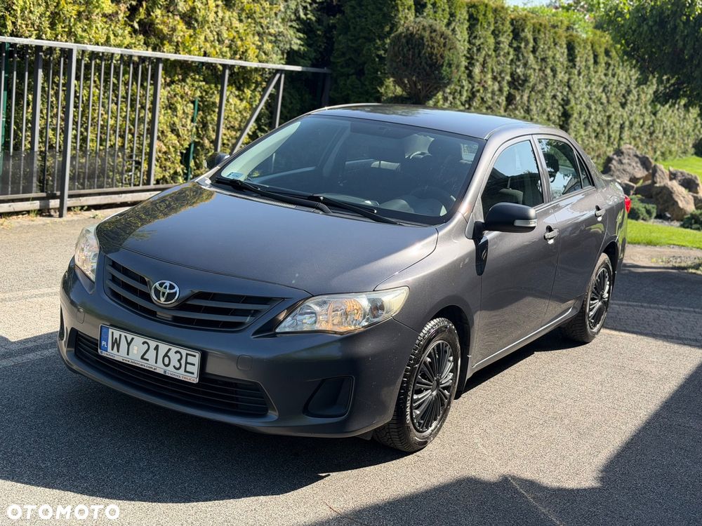 Toyota Corolla 1.6 Luna - 2
