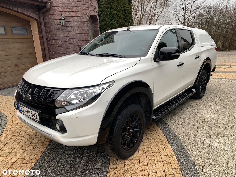 Mitsubishi L200 2.4 d DC Instyle Premiere Edition - 35