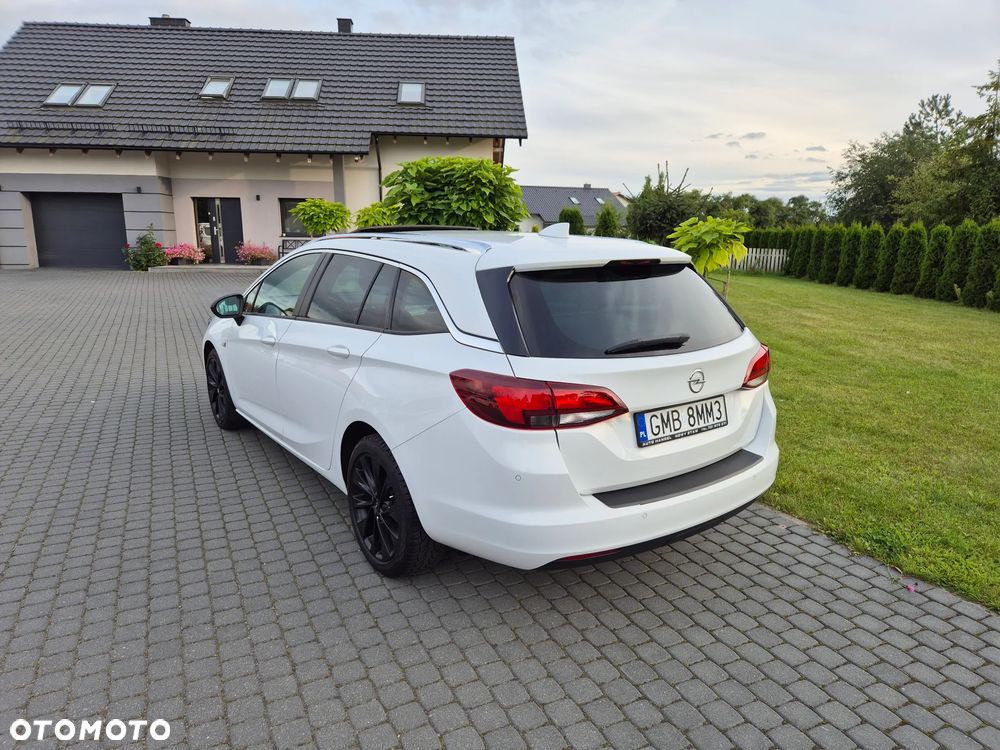 Opel Astra 1.6 D (CDTI) Dynamic - 16