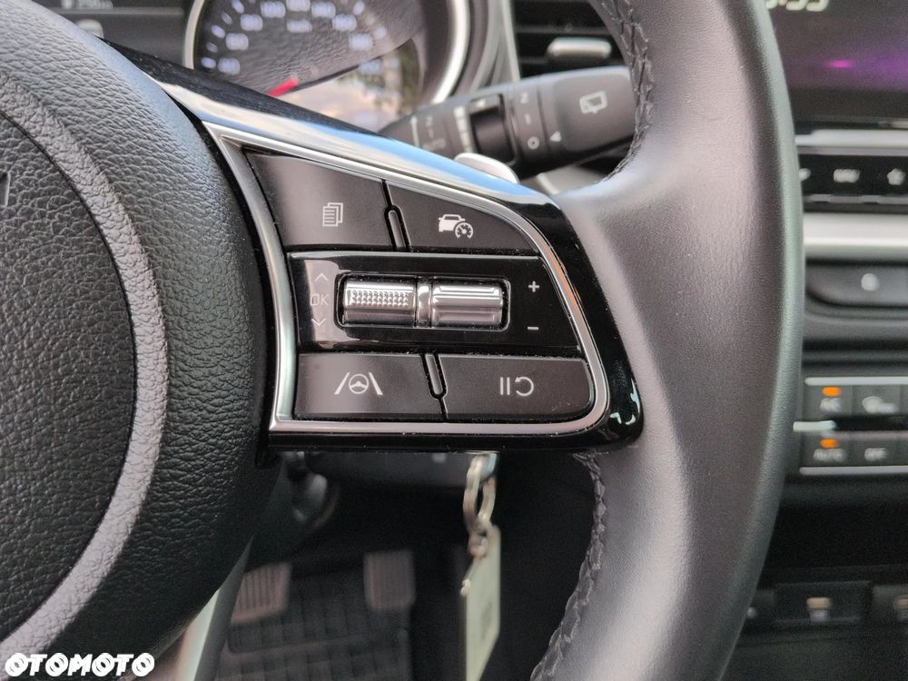 Kia Ceed 1.5 T-GDI M DCT - 15