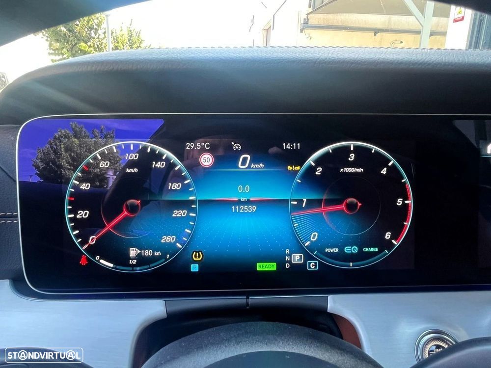Mercedes-Benz E 300 d AMG Line 4Matic Aut. - 16