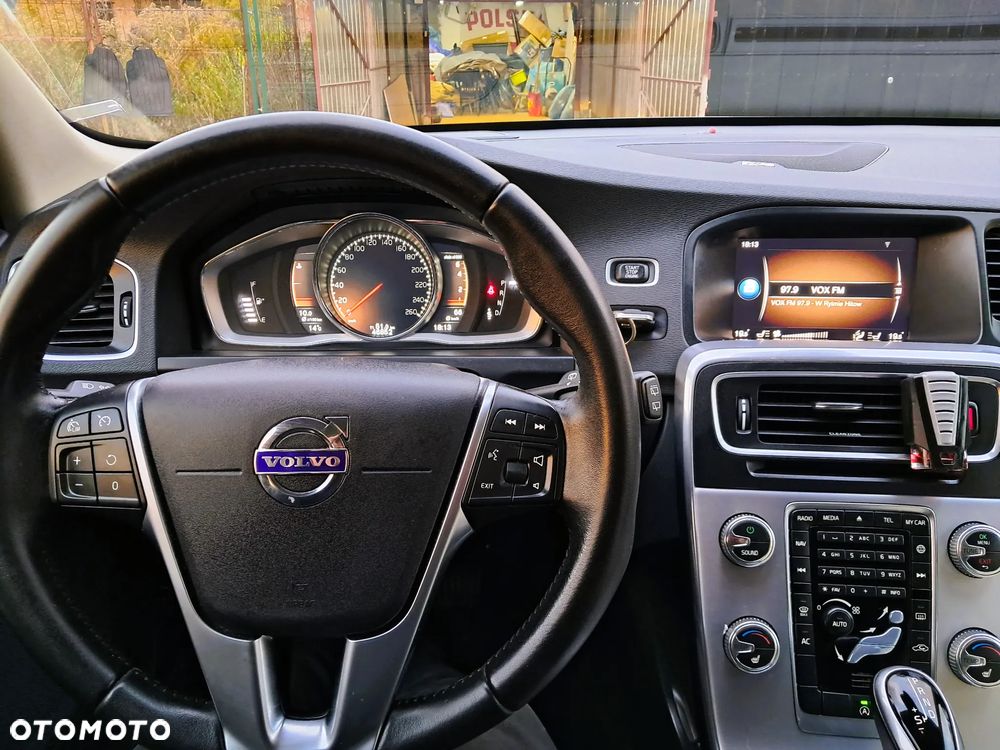 Volvo V60 Cross Country T5 AWD Summum - 21