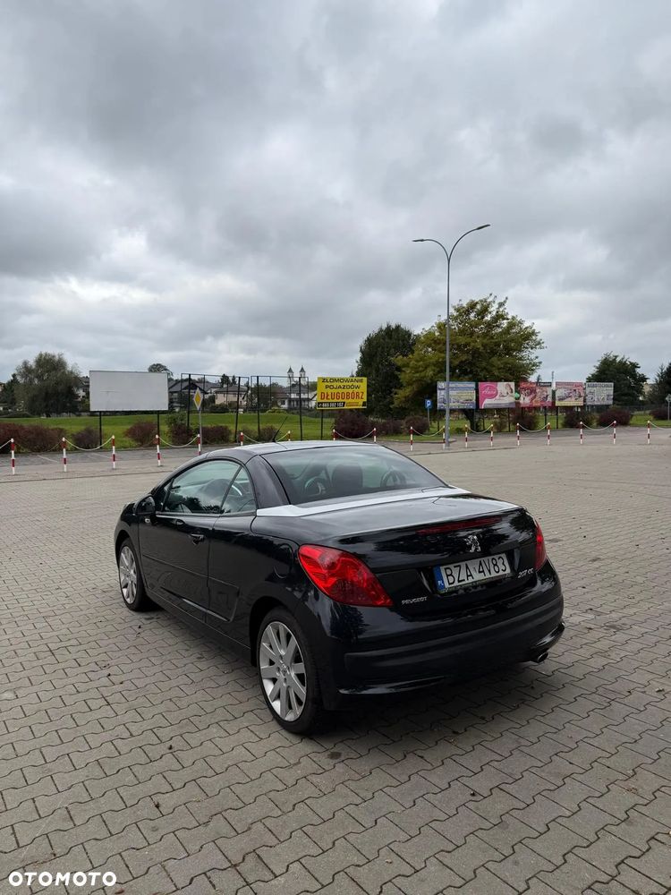 Peugeot 207 CC - 5
