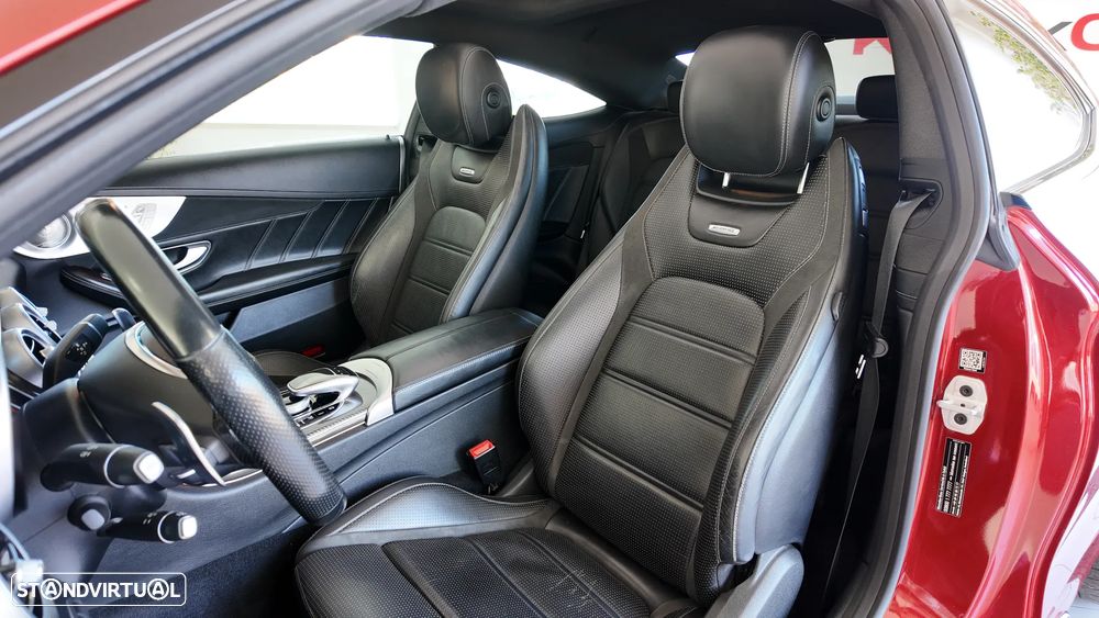 Mercedes-Benz C 63 AMG S Coupe Speedshift MCT 9G - 17