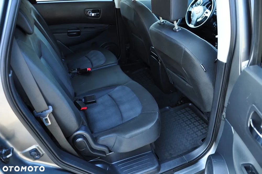 Nissan Qashqai+2 2.0 Acenta - 27