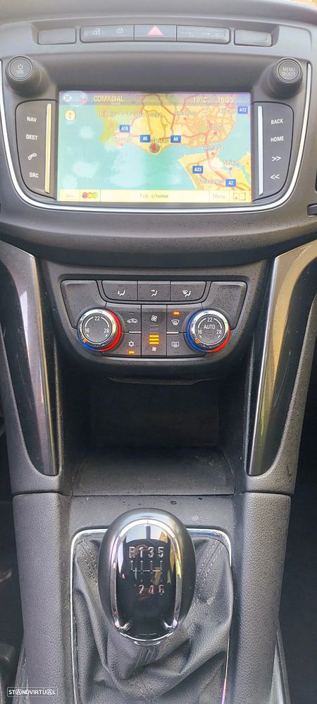 Opel Zafira - 8