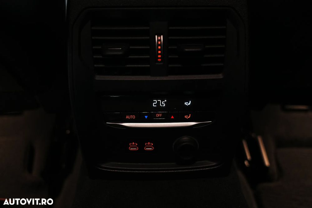 BMW Seria 3 320i AT - 12