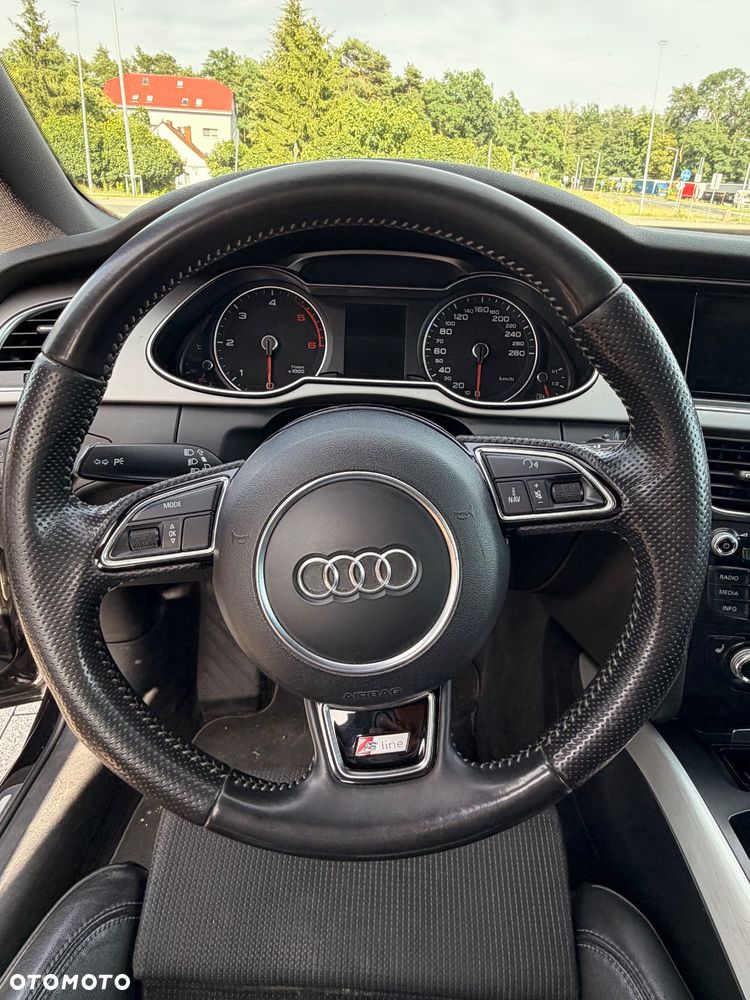 Audi A4 Avant 2.0 TDI DPF S line Sportpaket - 18