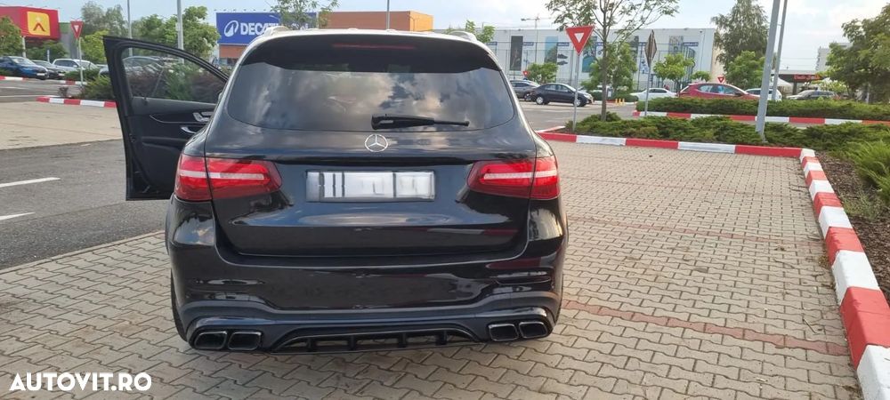 Mercedes-Benz GLC 250 4Matic 9G-TRONIC AMG Line - 8