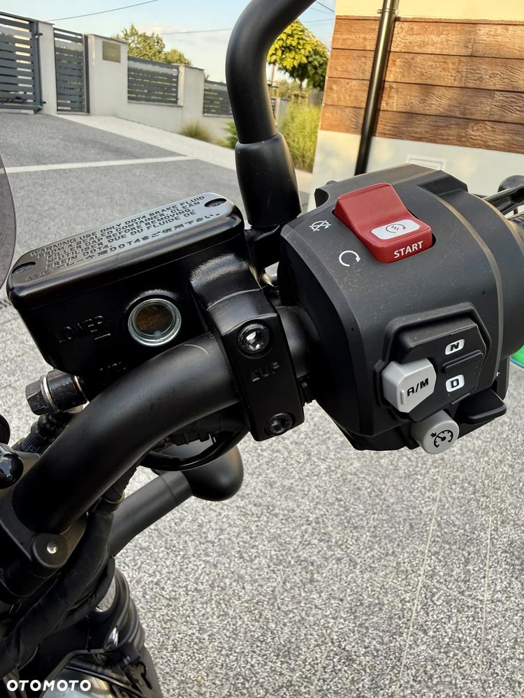 Honda CMX - 12