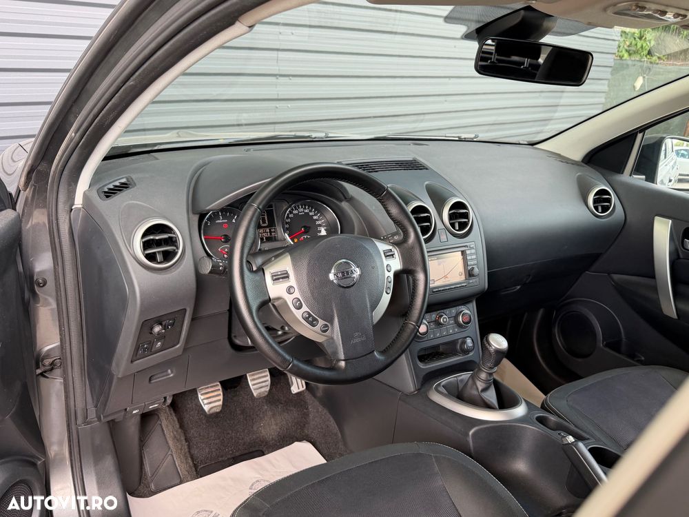 Nissan Qashqai 1.5 DCI N-Connecta - 12