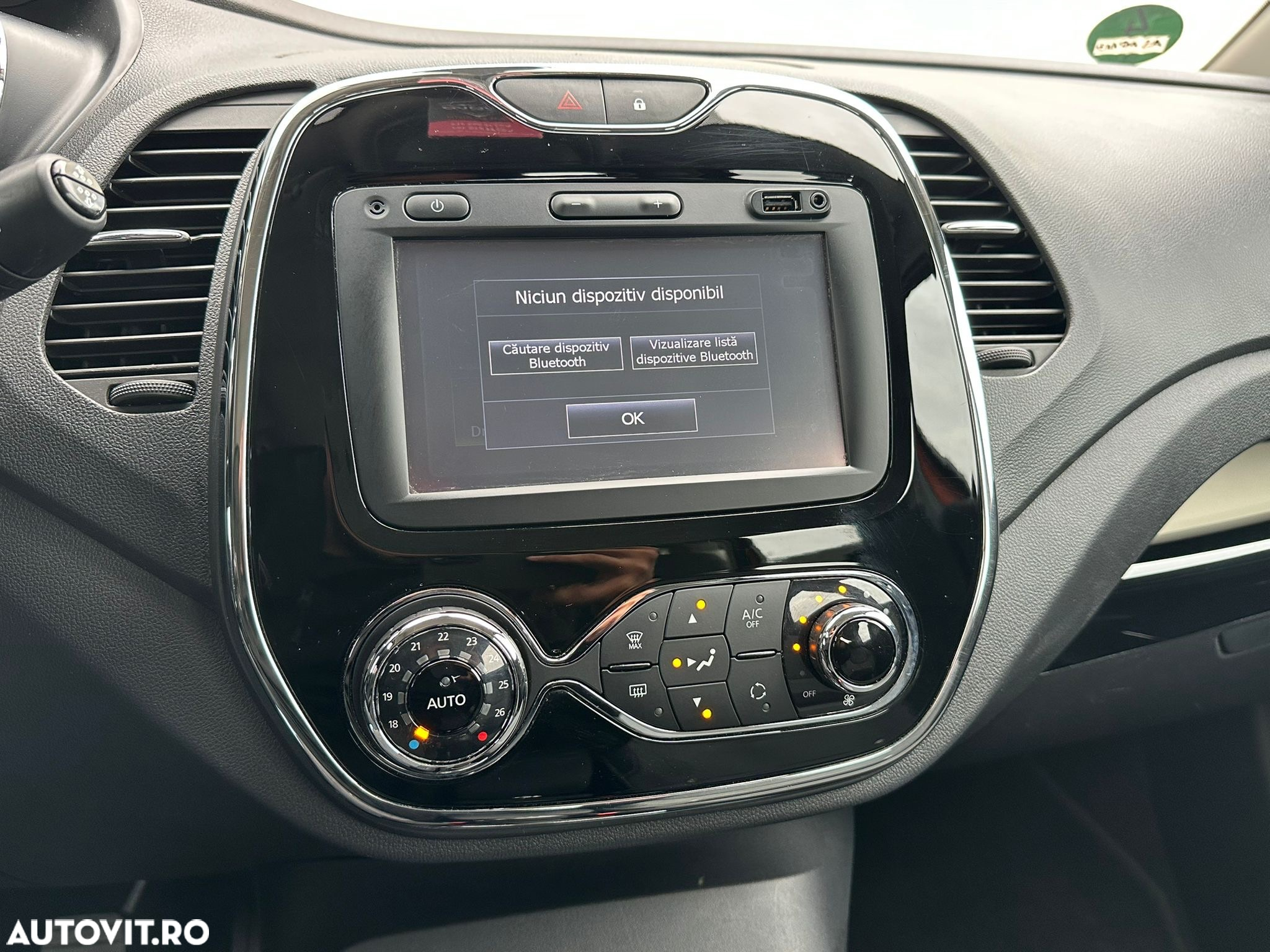 Renault Captur (ENERGY) TCe 90 INTENS - 13