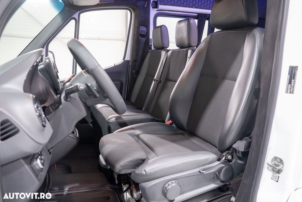 Mercedes-Benz Sprinter - 11