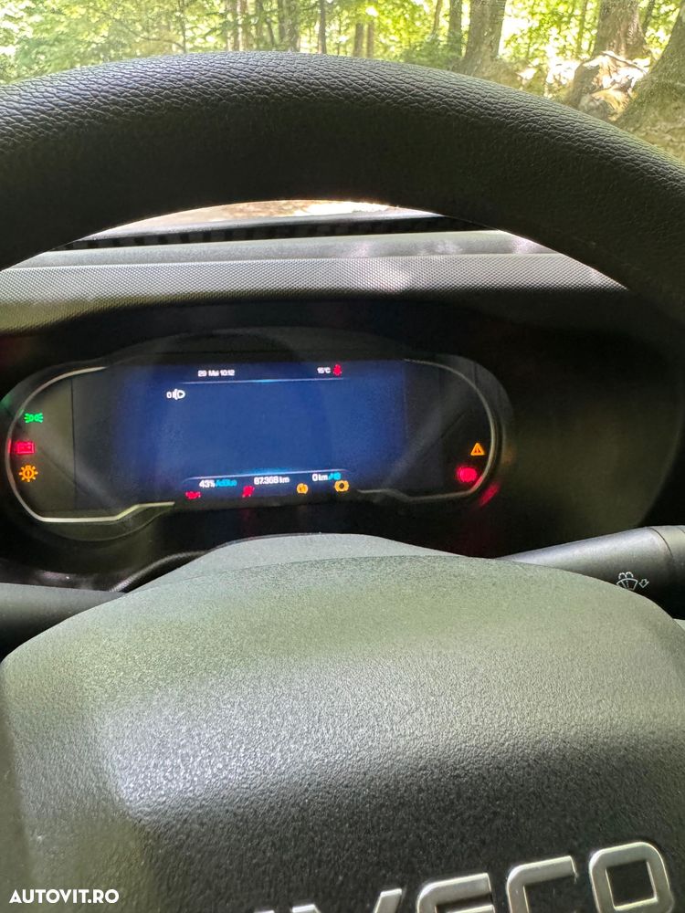 Iveco Daily - 12