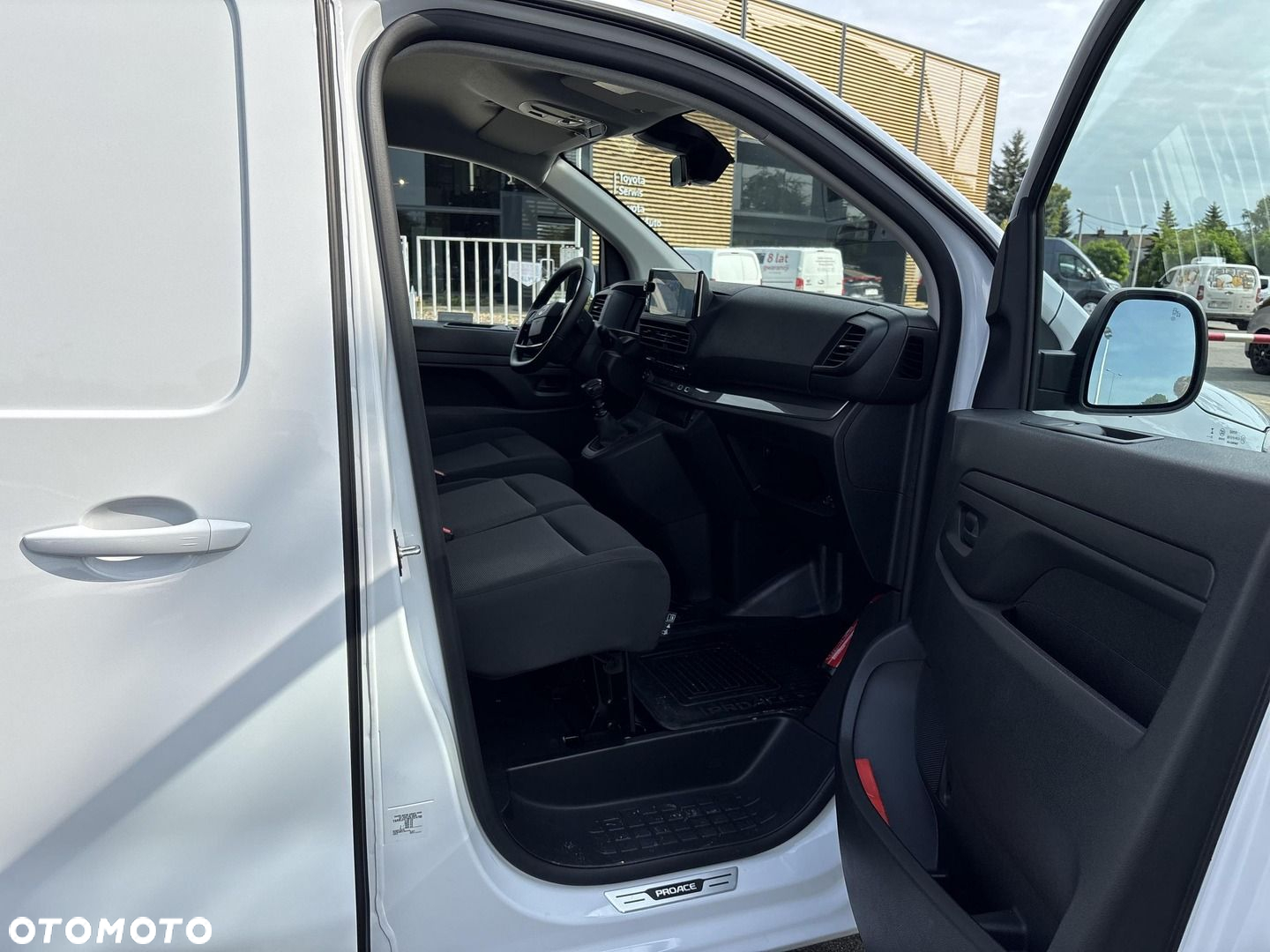 Toyota PROACE - 13