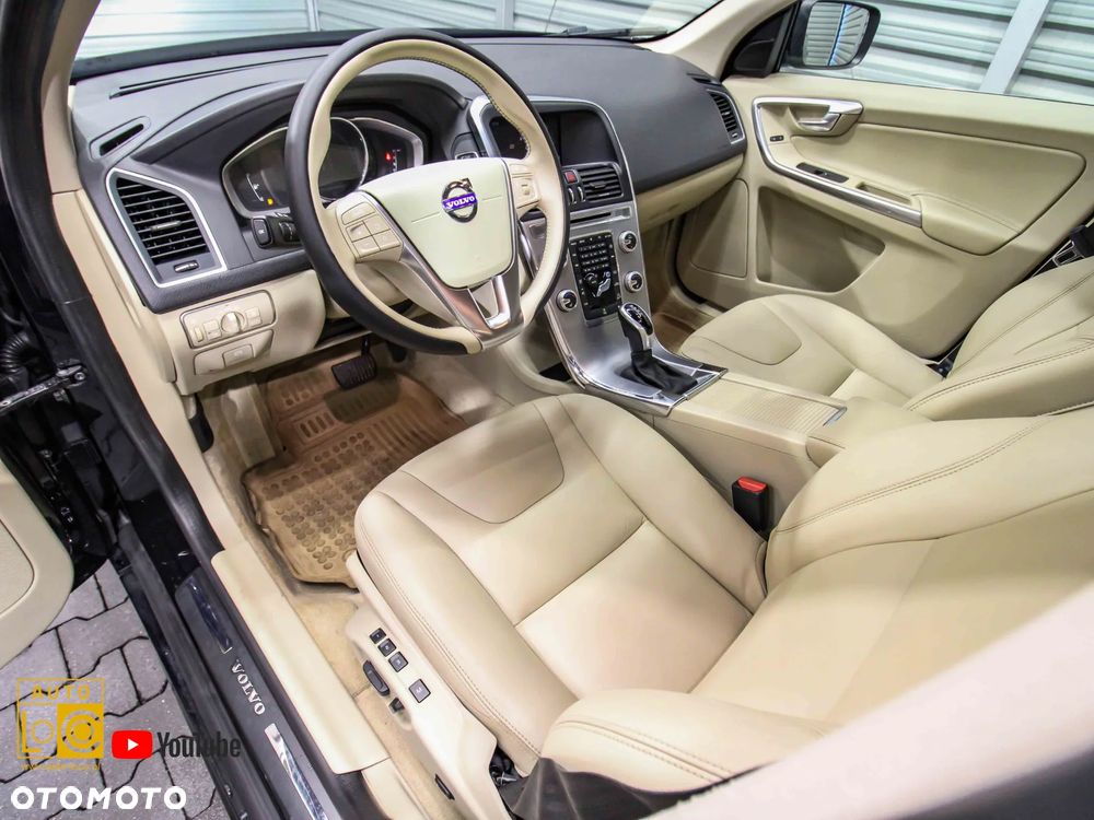 Volvo XC 60 D4 AWD Summum - 19