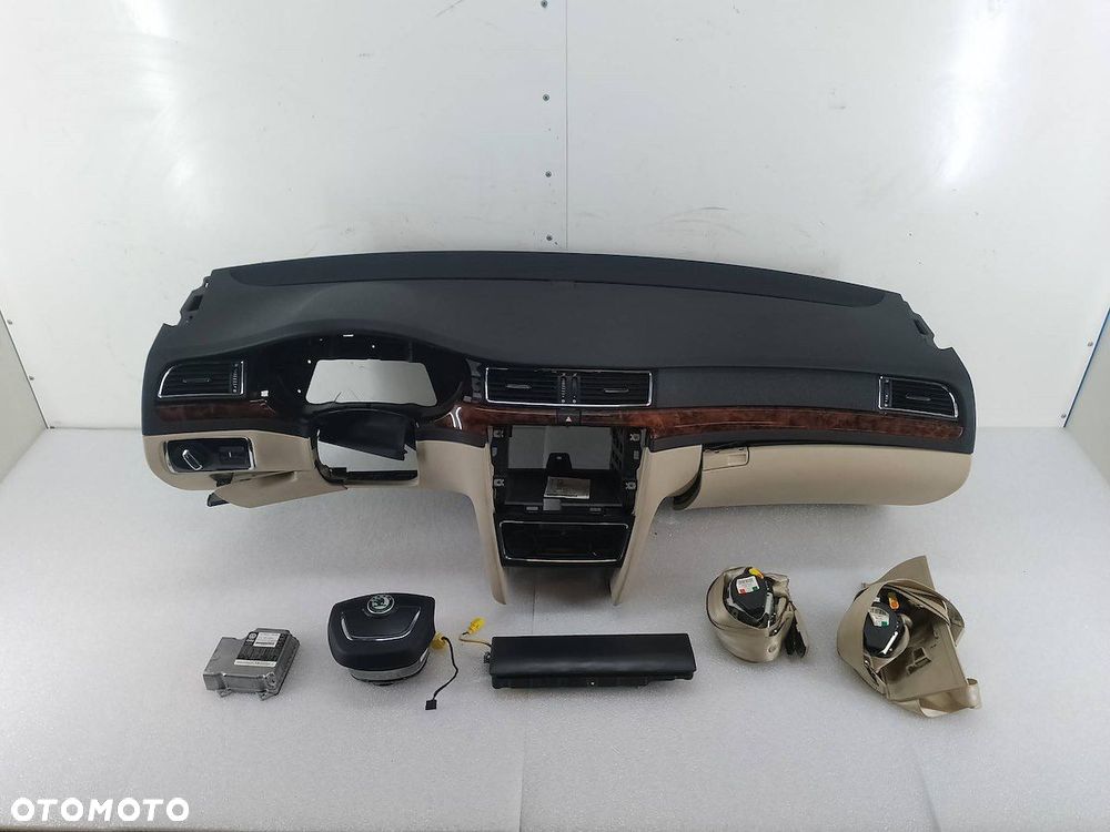 DESKA ROZDZIELCZA,KONSOLA PODUSZKI SENSOR PASY SKODA SUPERB II 3T1857007C - 1