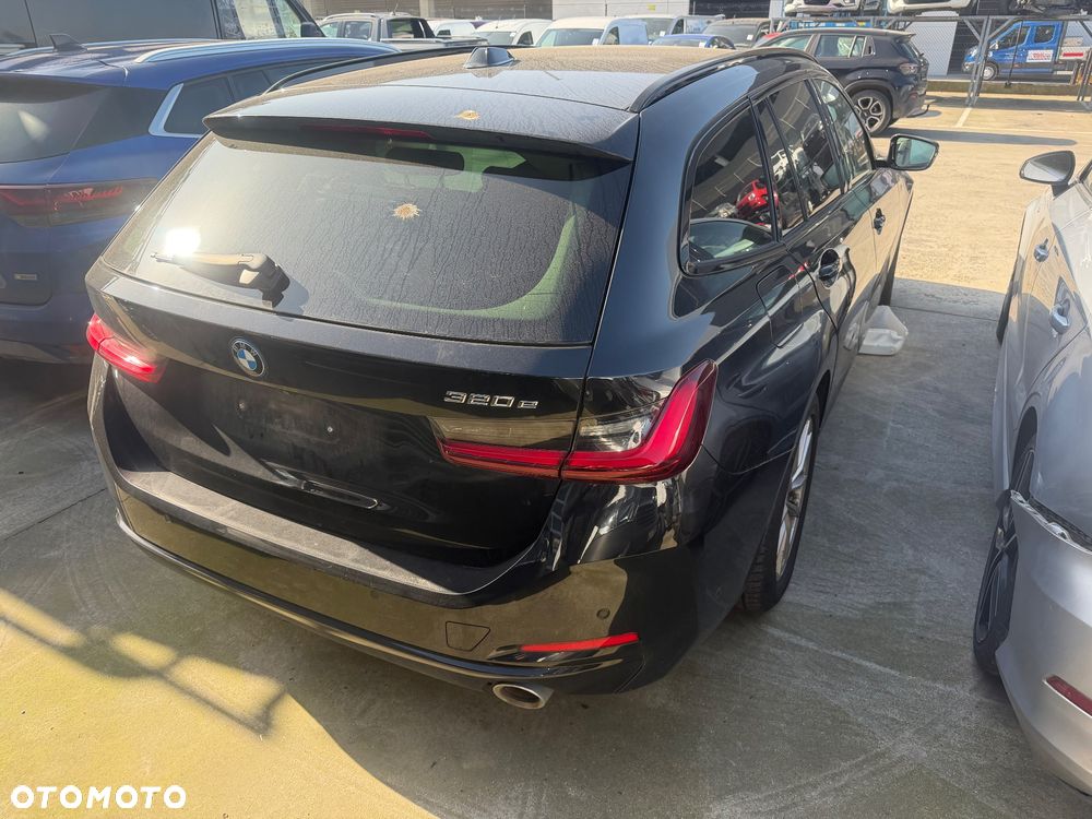 BMW Seria 3 320d Efficient Dynamics Advantage - 7