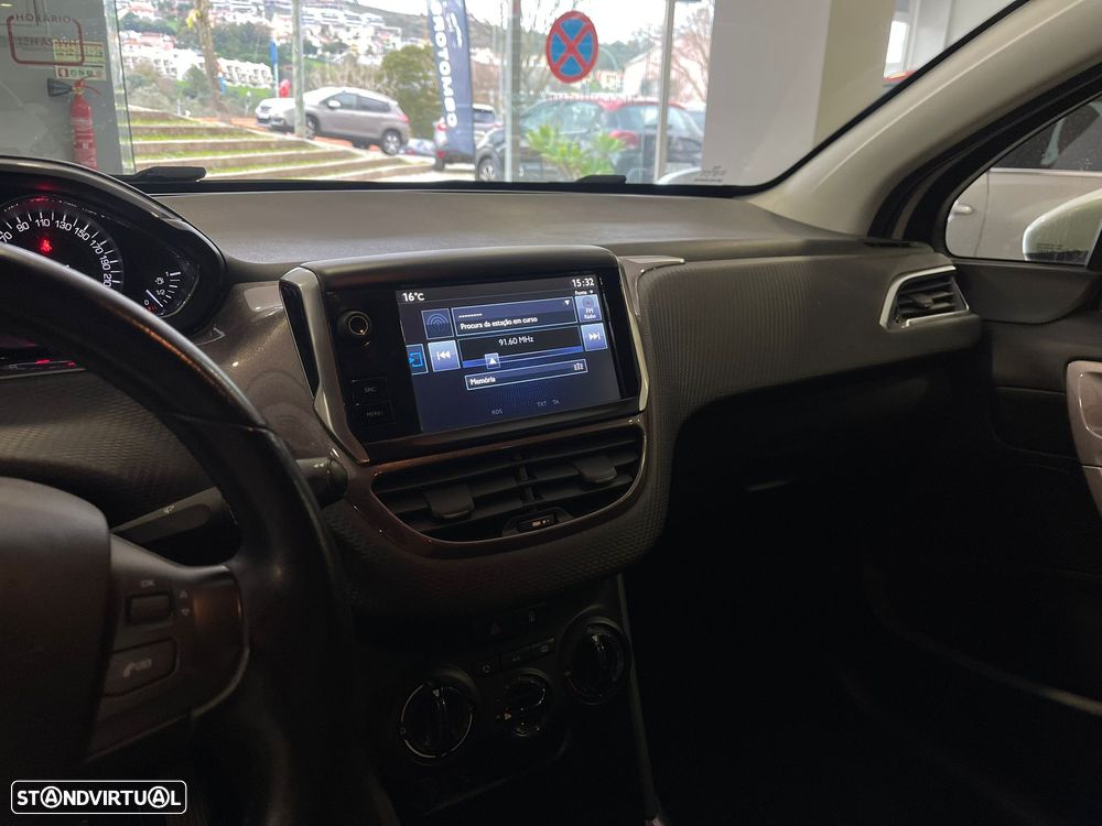 Peugeot 2008 1.4 HDi Access - 10