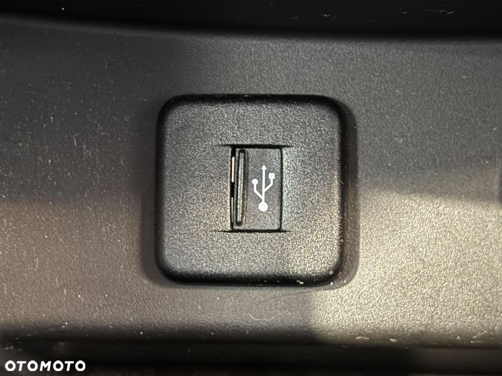 Suzuki Vitara 1.0 Boosterjet Comfort 2WD - 25