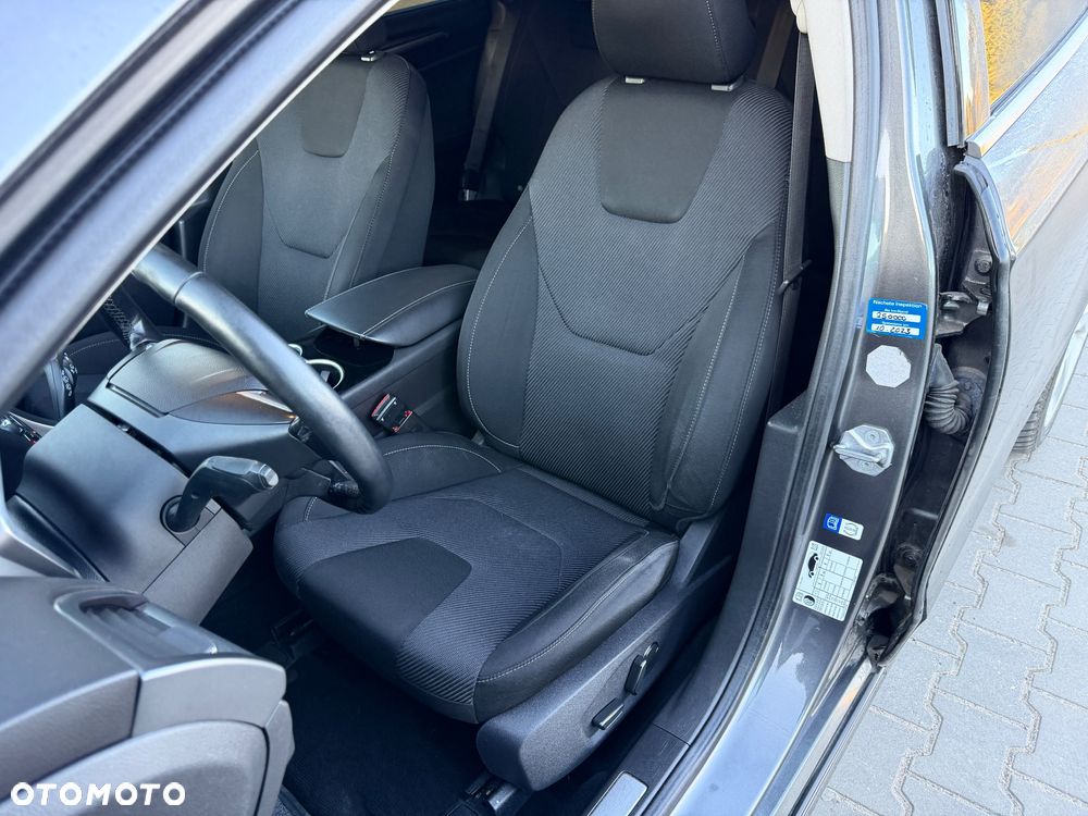 Ford Mondeo 2.0 TDCi Titanium - 27