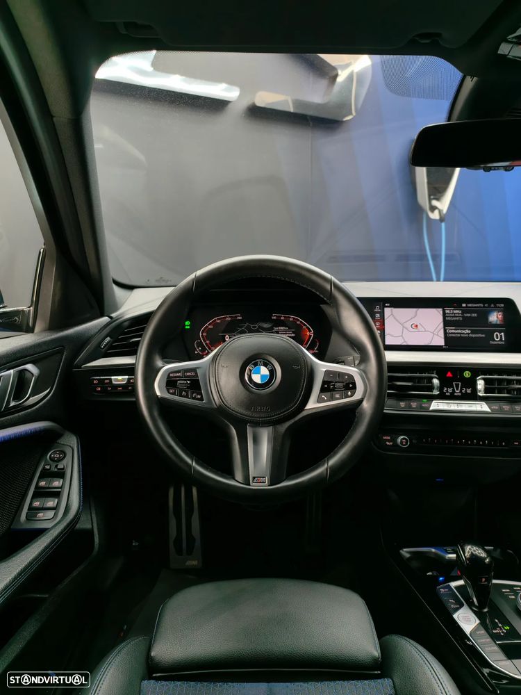 BMW 118 i Pack Desportivo M Auto - 48