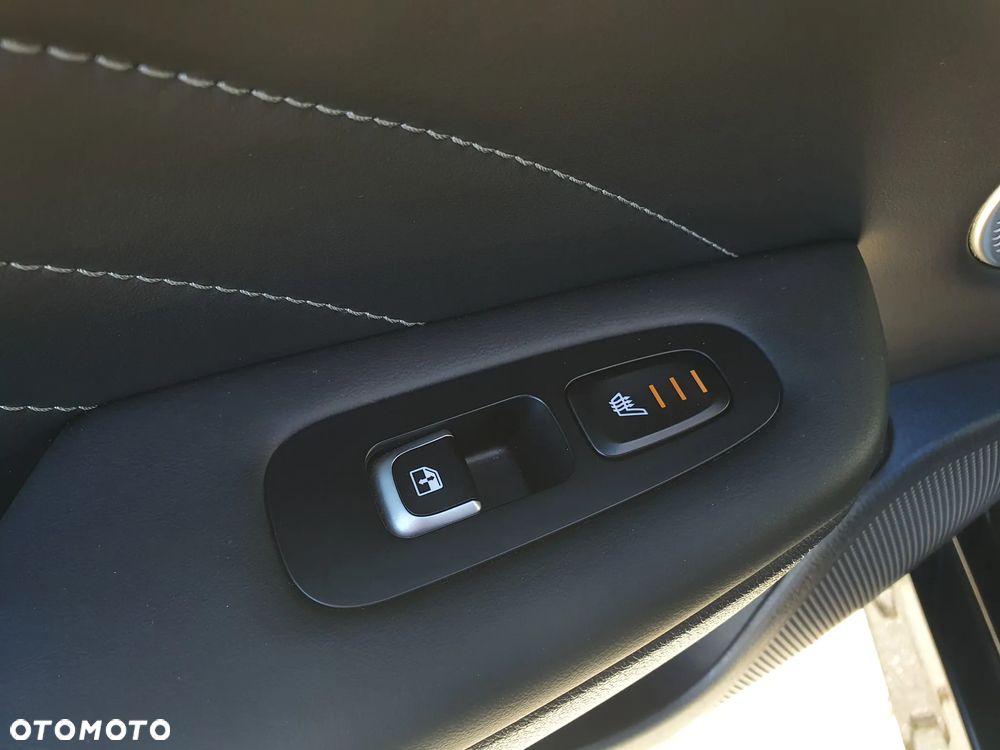 Kia Stinger 3.3 T-GDI V6 GT AWD - 21