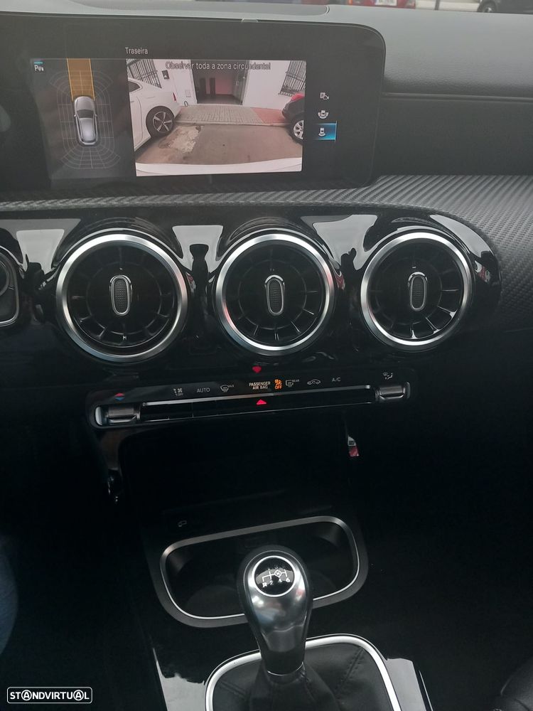 Mercedes-Benz A 180 d Style Plus - 26