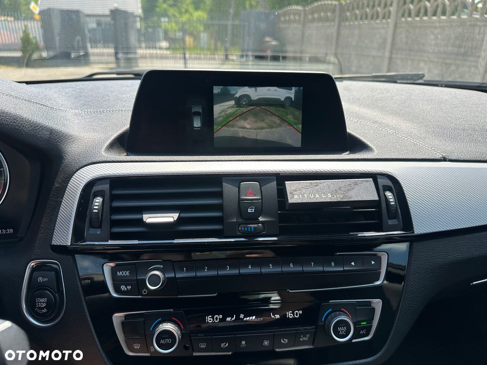 BMW Seria 1 118d M Sport Shadow - 22