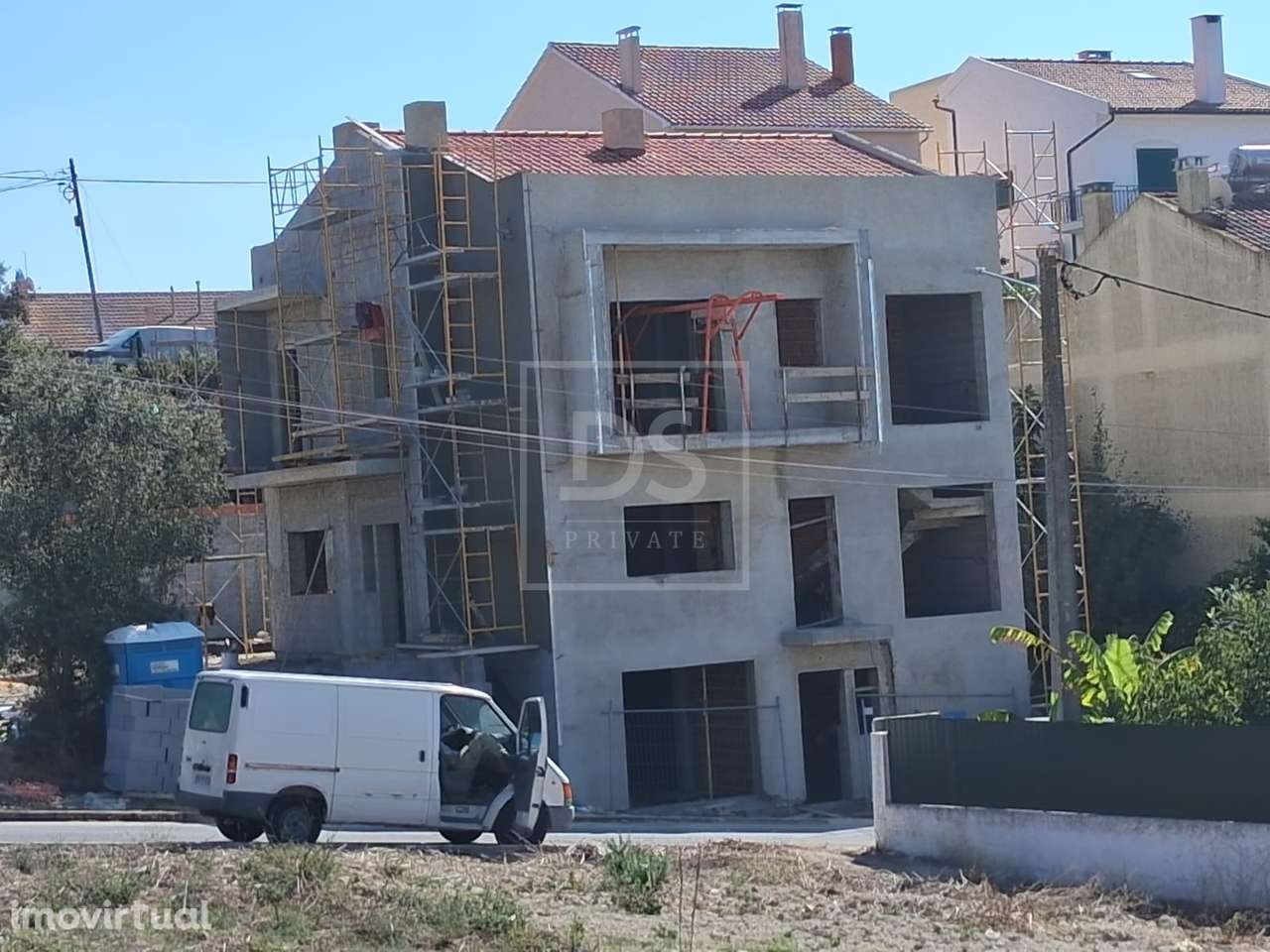 Moradia T3 com Piscina, Garagem 67 m² e Espaço Exterior – Santa Iria d - Grande imagem: 3/25