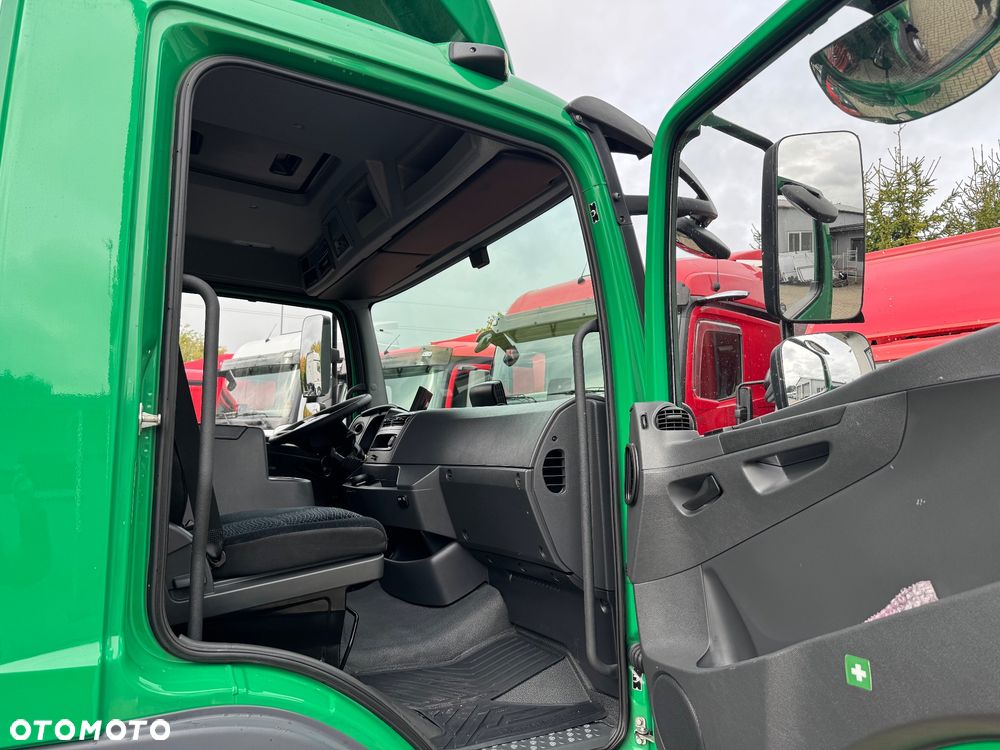 Mercedes-Benz ATEGO - 28
