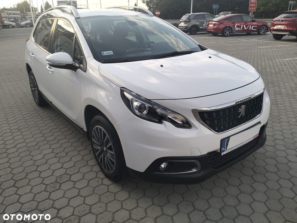 Peugeot 2008 1.2 Pure Tech Style S&S EAT6 - 3
