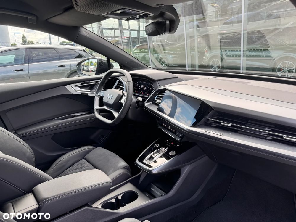 Audi Q4 Sportback e-tron 45 82kWh Advanced - 36