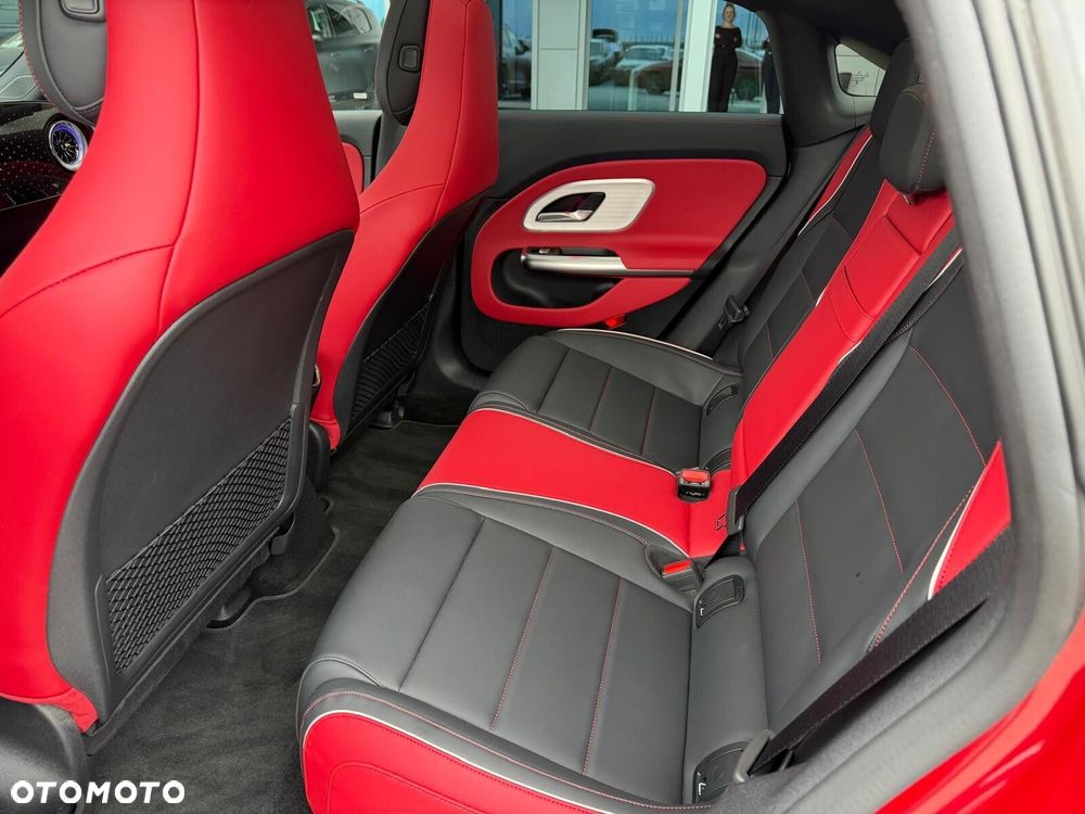 Mercedes-Benz CLA 250+ 85kWh - 11