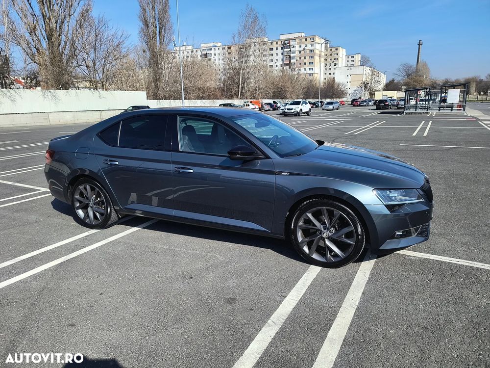 Skoda Superb 2.0 TDI DSG Laurin & Klement - 4