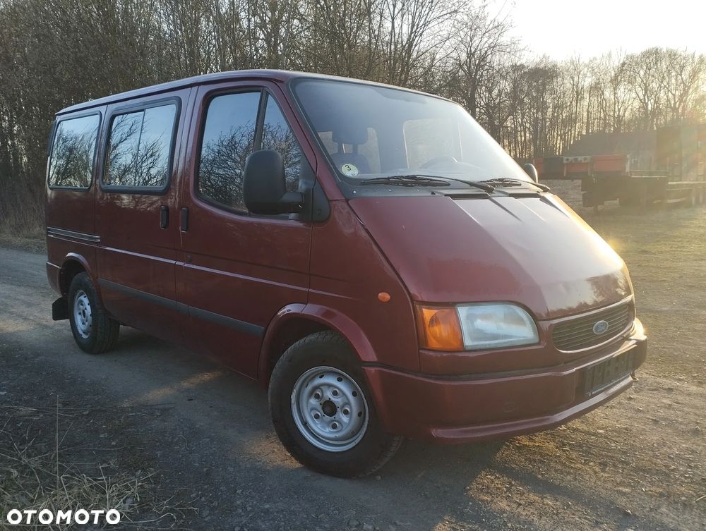 Ford Transit - 18