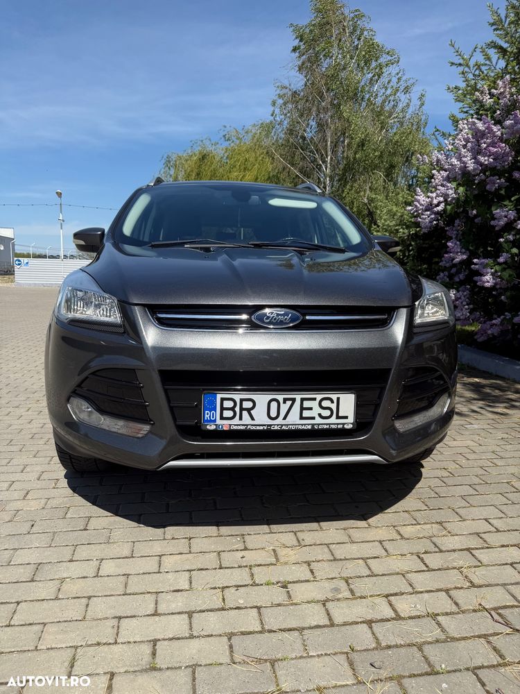 Ford Kuga - 2
