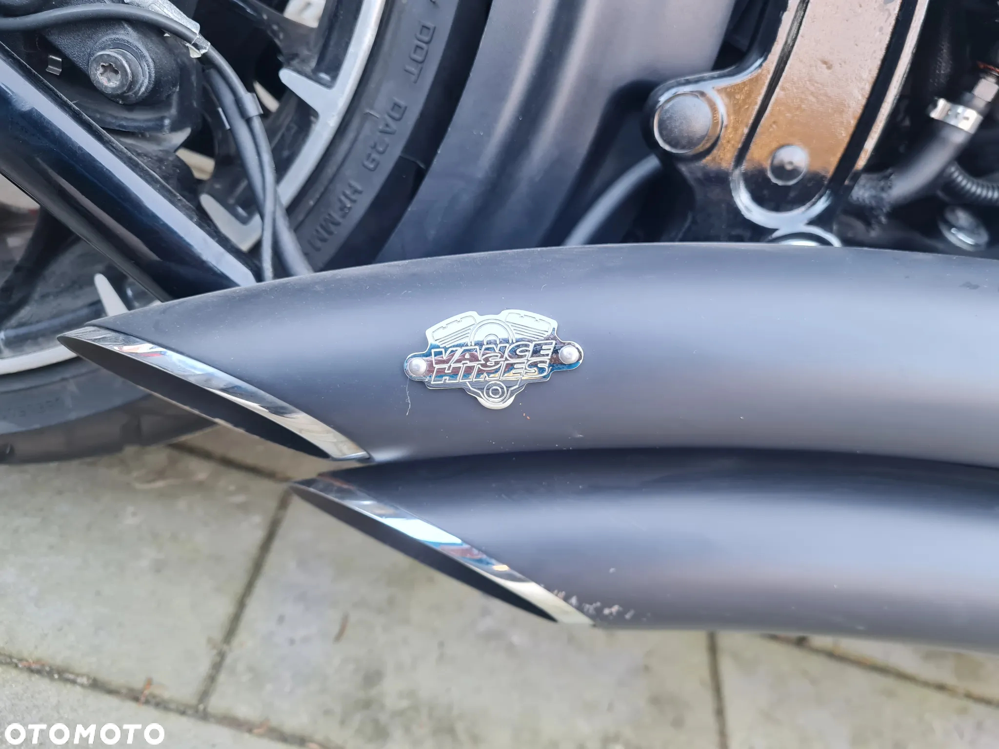 Harley-Davidson FXSB Breakout - 9