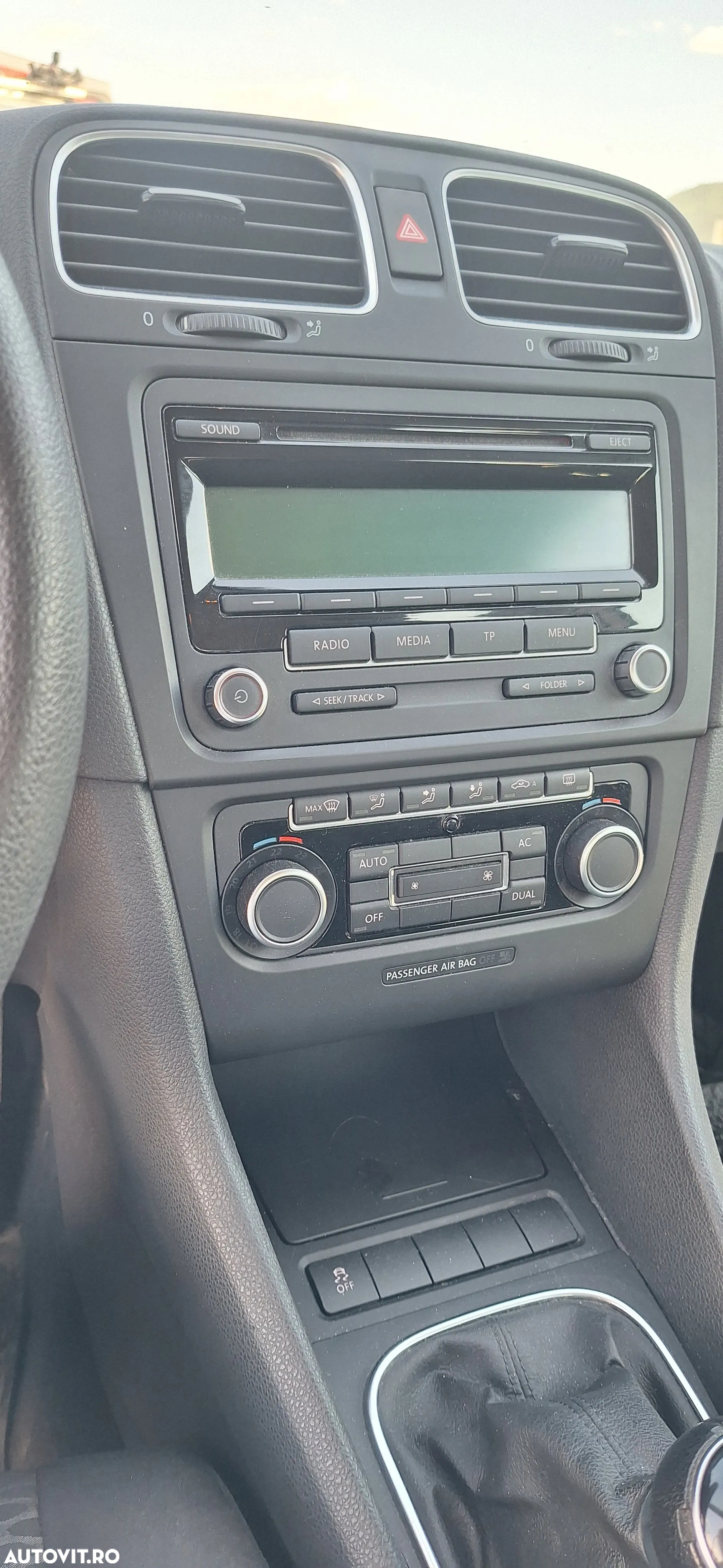 Volkswagen Golf - 2