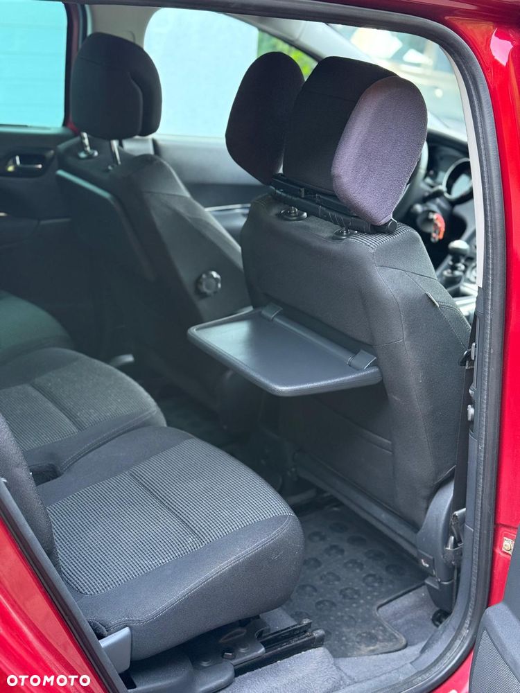Peugeot 5008 2.0 HDi Premium - 4