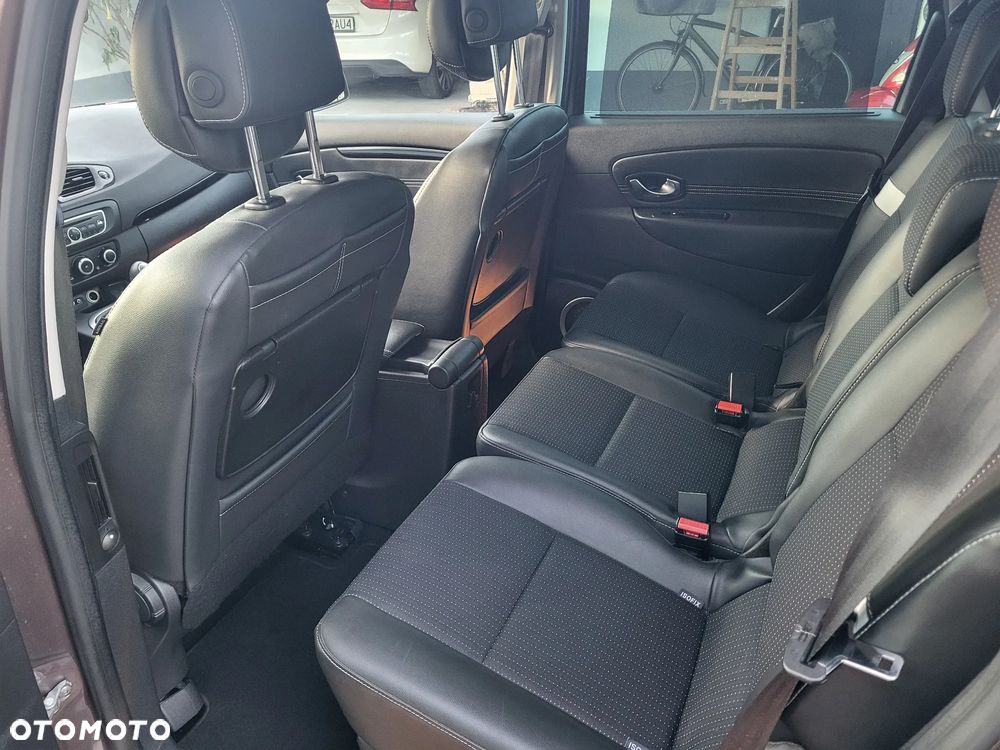 Renault Scenic 1.6 16V Expression - 26