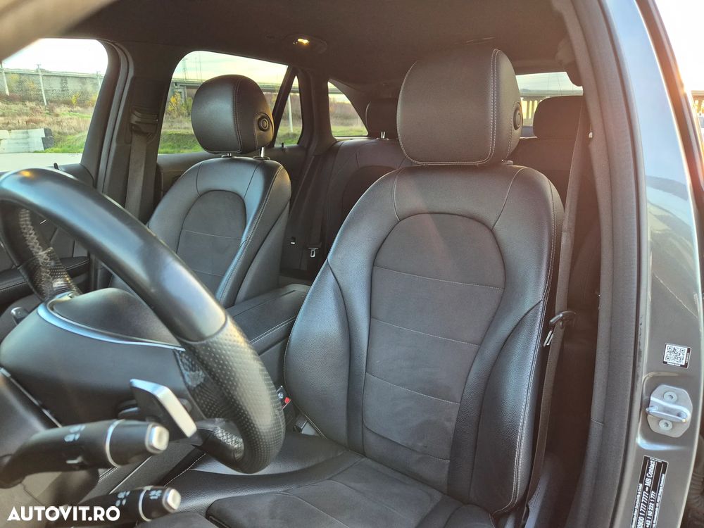 Mercedes-Benz GLC 250 d 4Matic 9G-TRONIC AMG Line - 25