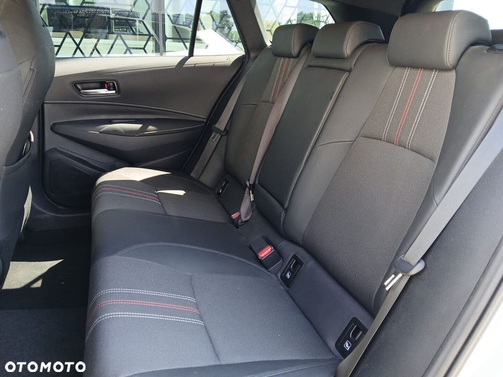 Toyota Corolla 2.0 Hybrid GR Sport - 7