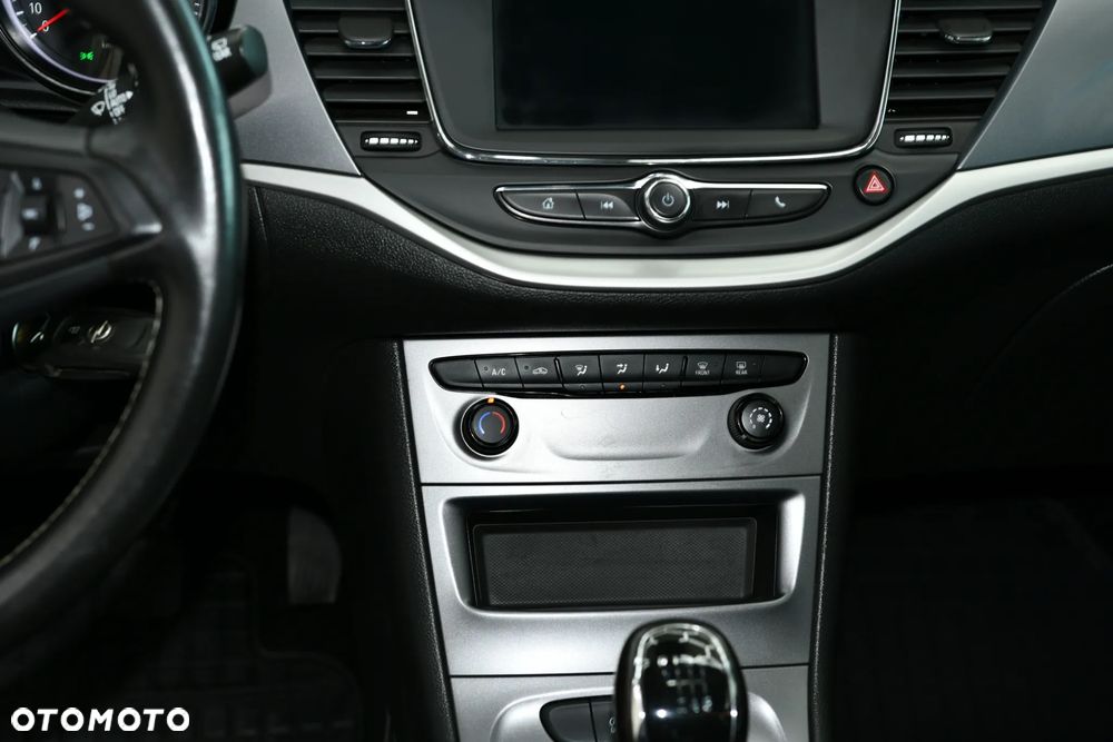 Opel Astra 1.2 T Edition S&S - 16