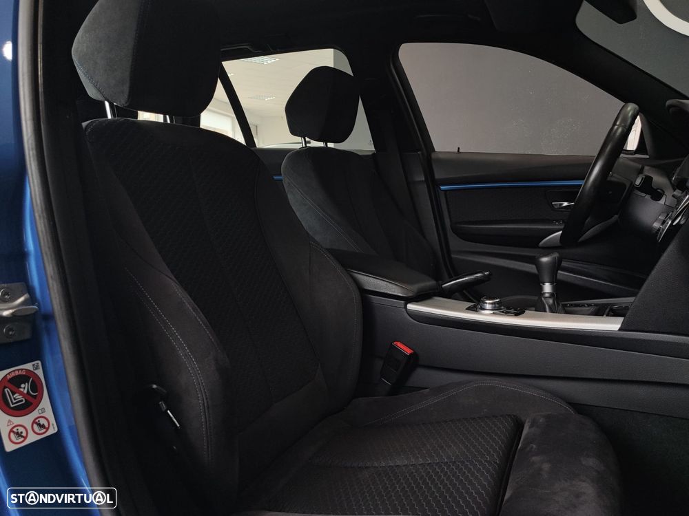 BMW 320 d Pack M Shadow - 45