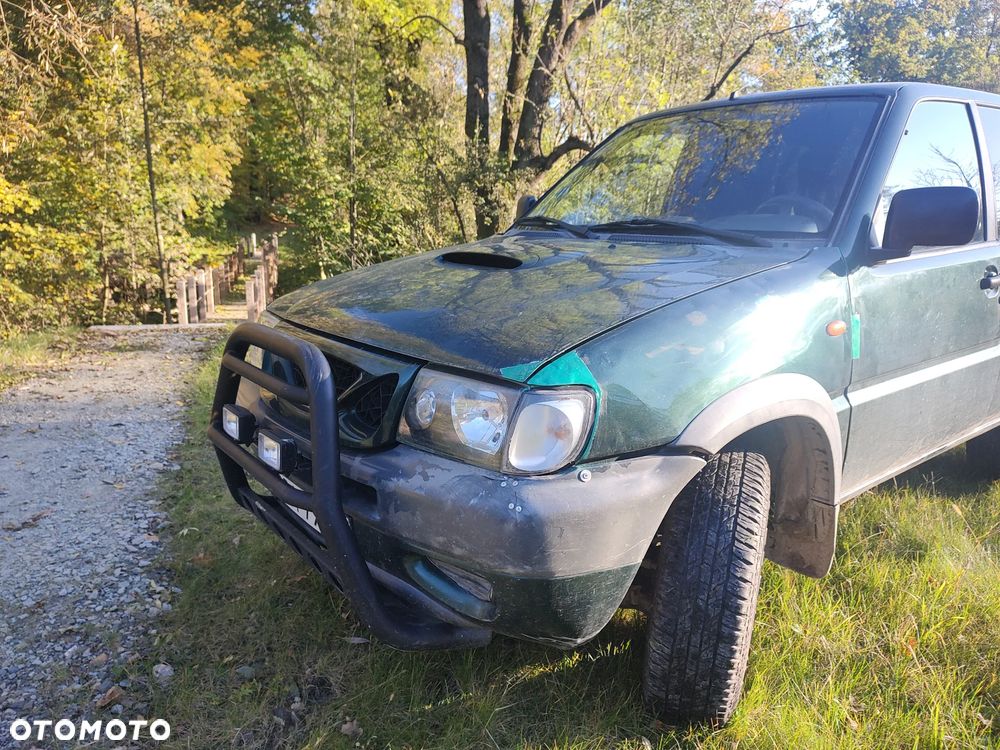 Nissan Terrano 2.7 TD S