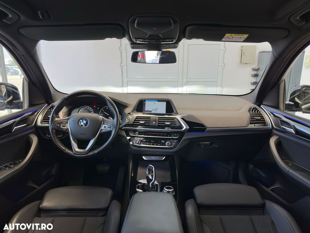 BMW X3 xDrive20d AT xLine - 9