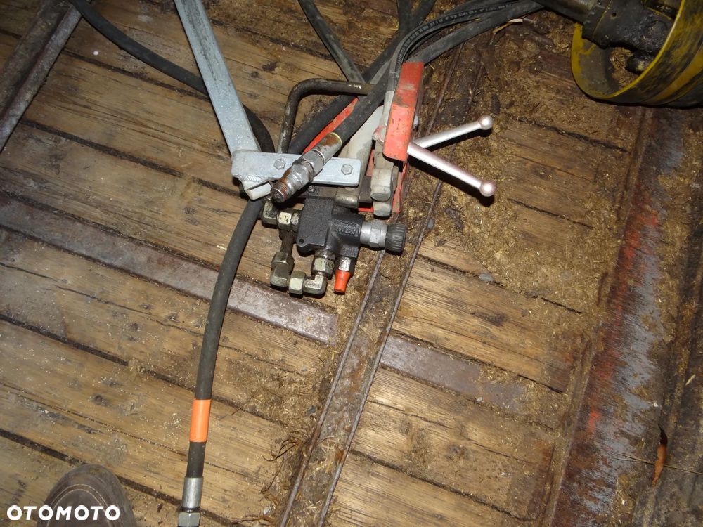 Kemper Rozrzutnik Obornika Tandem - 12