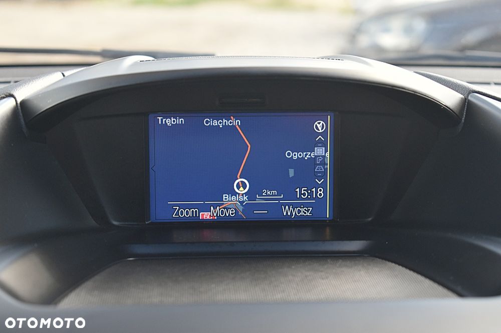Ford Kuga 2.0 TDCi 2x4 Titanium - 24